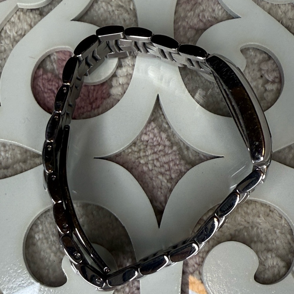 Guess Silver Watch With Black Rectangular Face - image 5